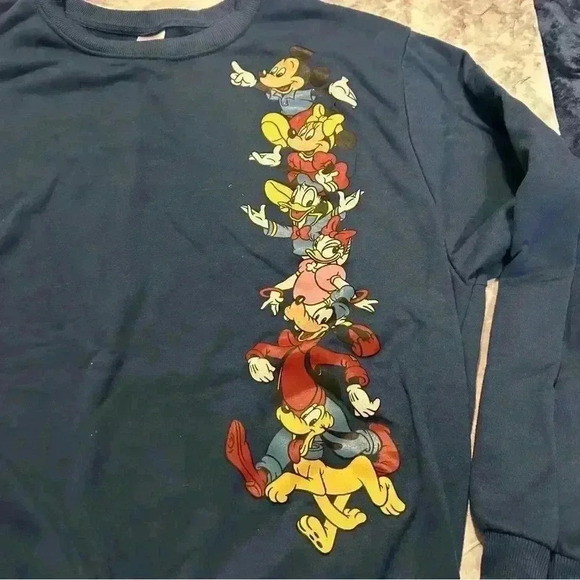 Vintage Women’s Disney Mickey and Friends Character Blue Sweatshirt Size XXL - Picture 2 of 4